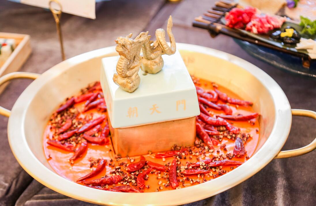 泊頭開火鍋加盟店，怎樣管理前廳和后廚？