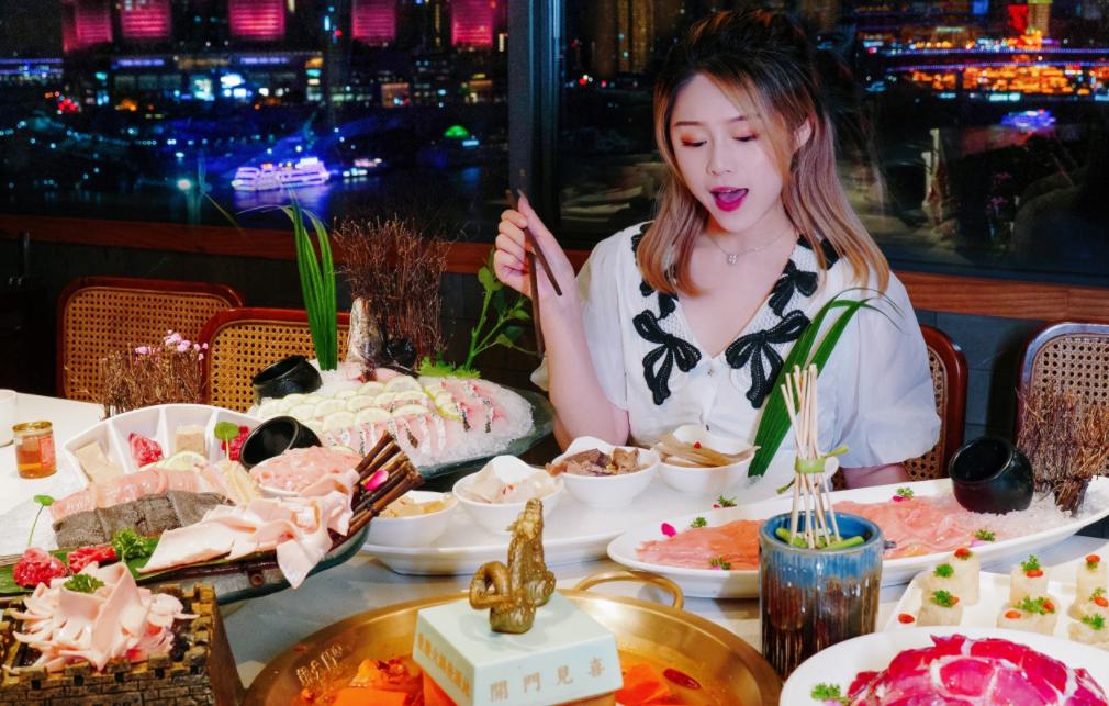 未來的火鍋店消費(fèi)主力，竟是“她”？